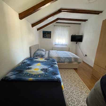 Apartments Aida Біхач Екстер'єр фото