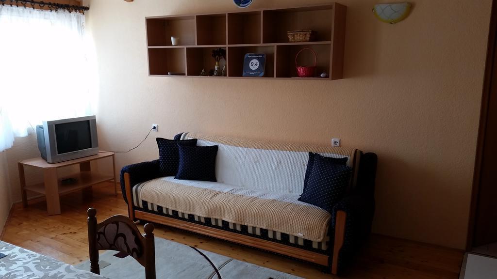 Apartments Aida Біхач Екстер'єр фото