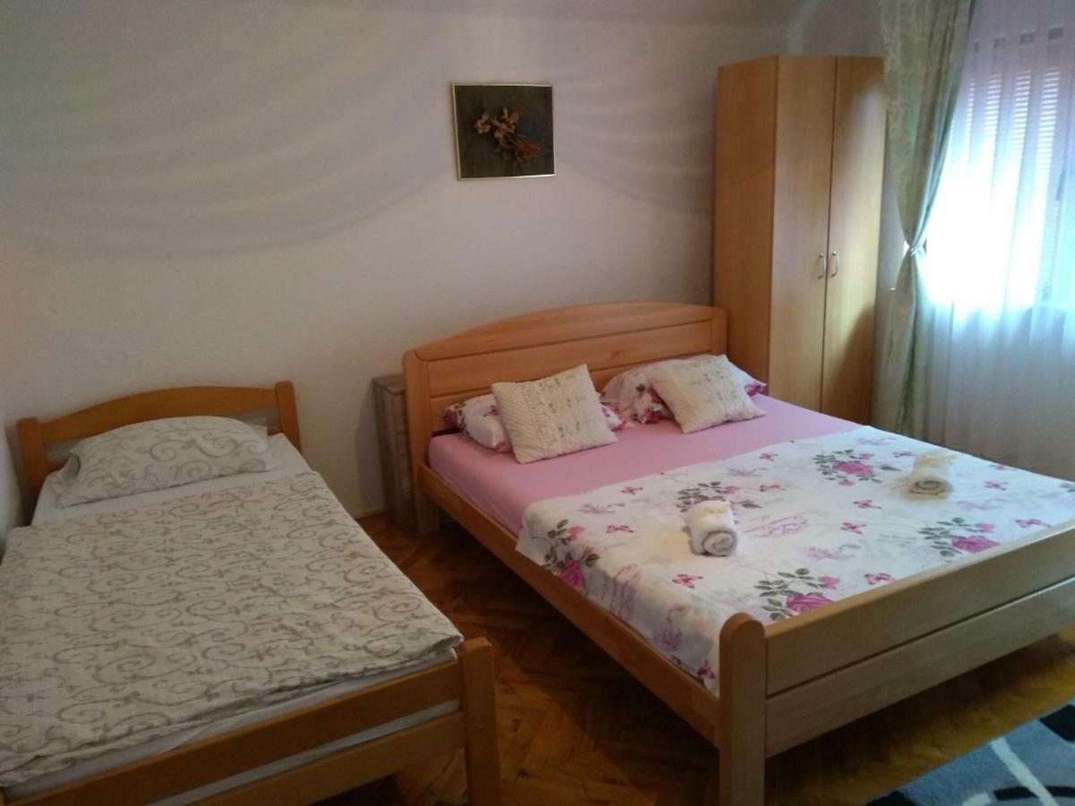 Apartments Aida Біхач Екстер'єр фото